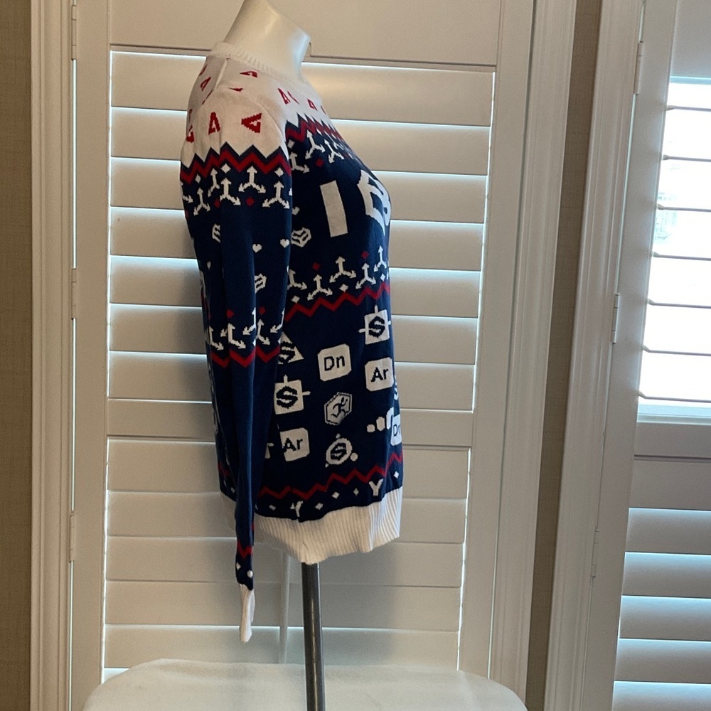 3D Graphic Men's Sweater - Navy and White - Picture 2 of 6